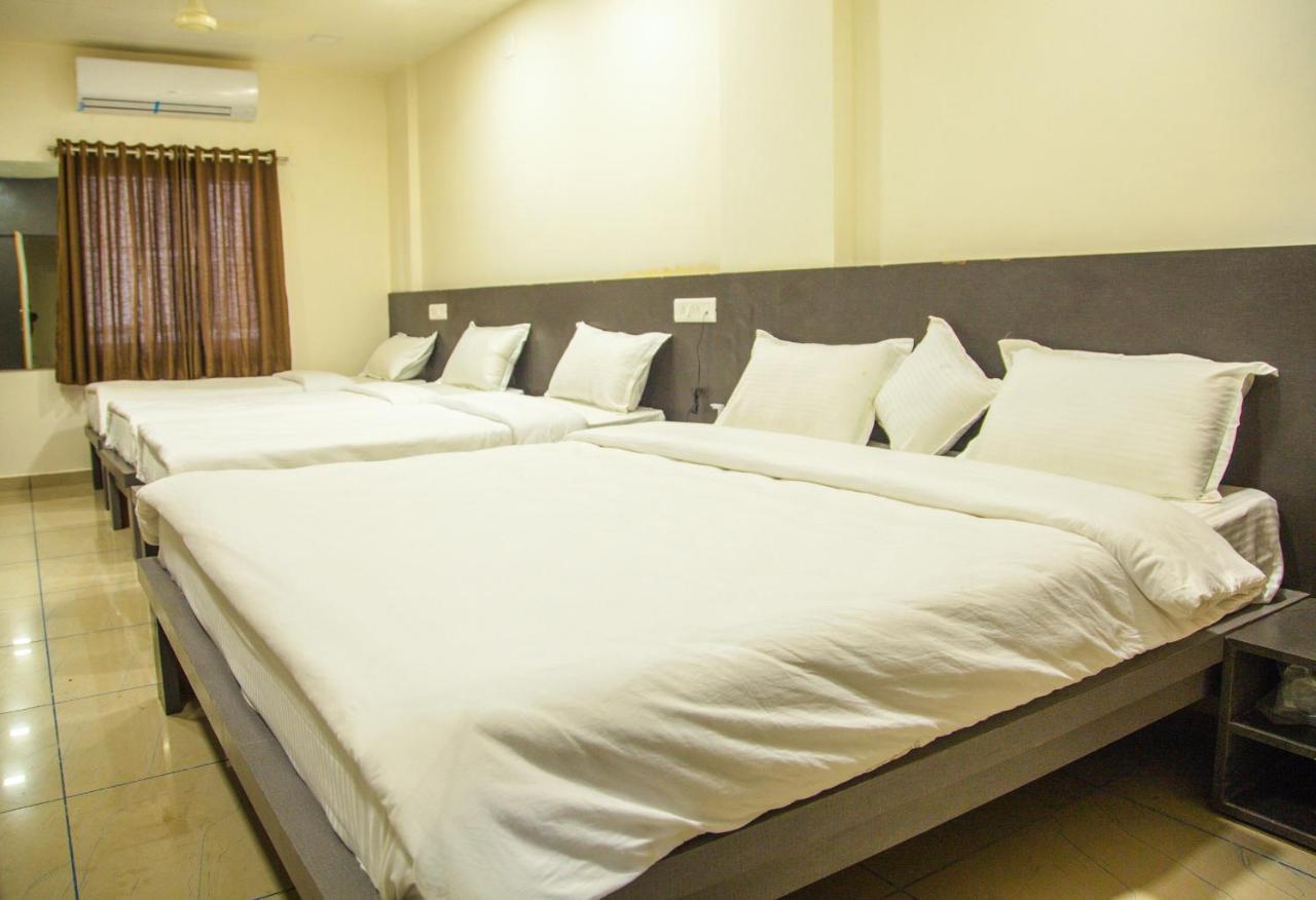 The Gir Harmony Hotel Гирский лес Номер фото